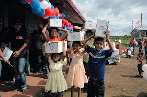 Feb 13, 2008 - San Gregorio, Diriamba, Nicaragua - Nicaraguan children  receive 2008 Super bowl XLII apparel intended